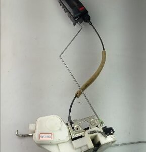 Fechadura da Porta Dianteira Lado Direito Mitsubishi Pajero TR4 2008 até 2015