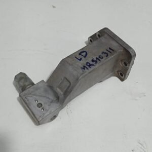 Suporte do Coxim do Motor Direito Mitsubishi Pajero TR4 2002 até 2015